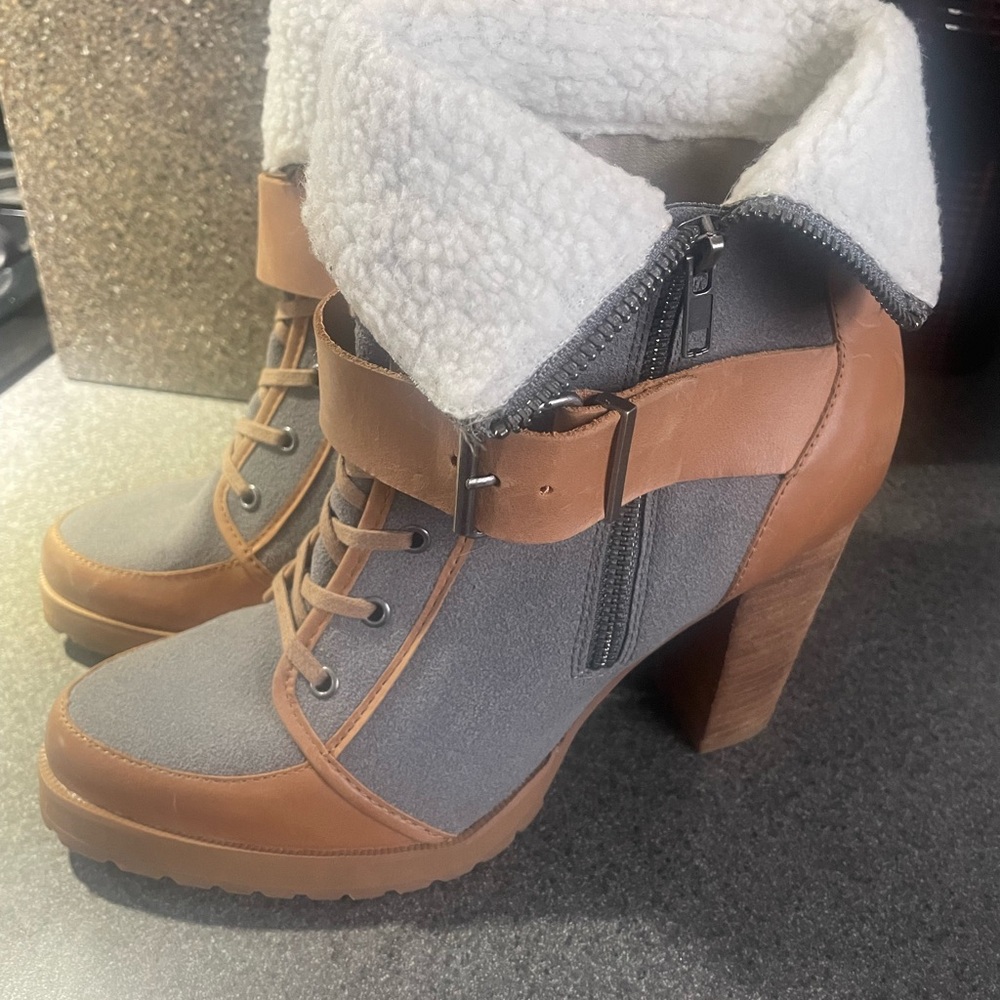 Stylish Gray and Tan Women's Boots